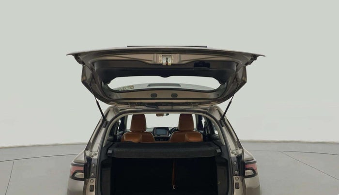 2023 Maruti BREZZA ZXI SMART HYBRID , Petrol, Manual, 42,821 km, Boot Door Open