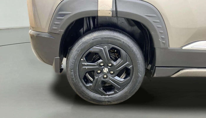 2023 Maruti BREZZA ZXI SMART HYBRID , Petrol, Manual, 42,821 km, Right Rear Wheel