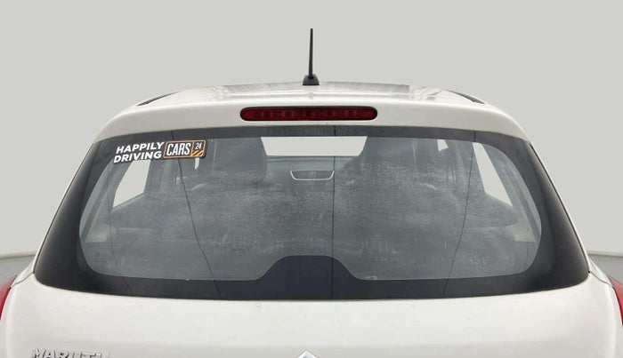 2017 Maruti Swift VDI (O), Diesel, Manual, 1,56,813 km, Rear Windshield