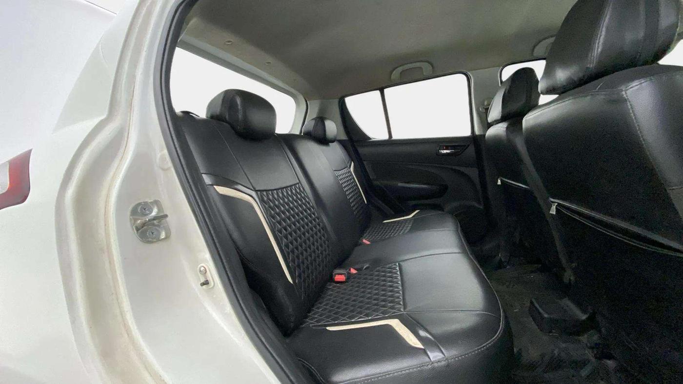 2017 Maruti Swift VDI (O), Diesel, Manual, 1,56,813 km, Right Side Rear Door Cabin