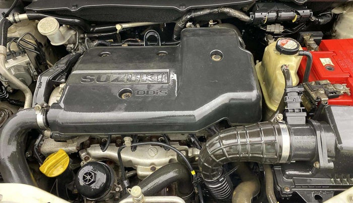 2017 Maruti Swift VDI (O), Diesel, Manual, 1,56,813 km, Engine View