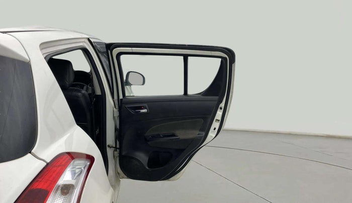 2017 Maruti Swift VDI (O), Diesel, Manual, 1,56,813 km, RHS Rear Door