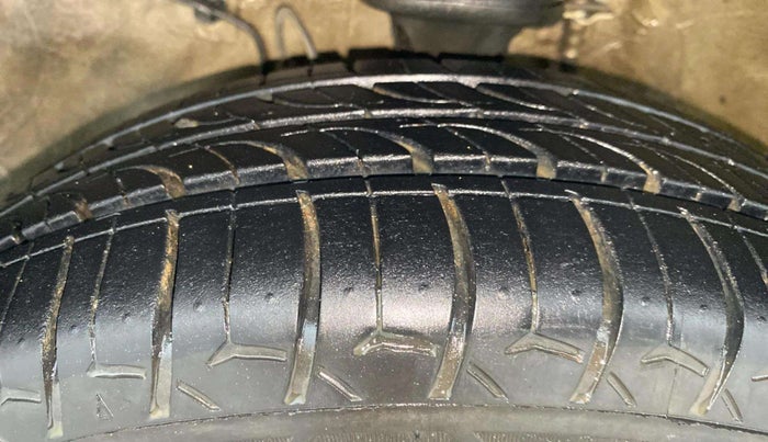 2019 Maruti Alto K10 VXI AMT, Petrol, Automatic, 78,665 km, Left Front Tyre Tread