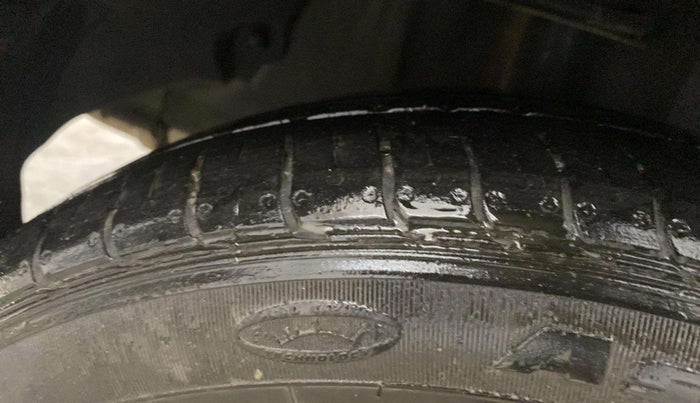 2018 Tata TIGOR XZ PLUS PETROL, CNG, Manual, 89,087 km, Left Rear Tyre Tread