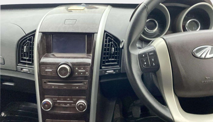2015 Mahindra XUV500 W8, Diesel, Manual, 46,675 km, Air Conditioner