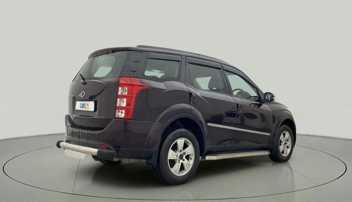 2015 Mahindra XUV500 W8, Diesel, Manual, 46,675 km, Right Back Diagonal