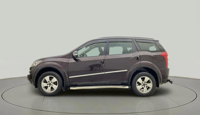2015 Mahindra XUV500 W8, Diesel, Manual, 46,675 km, Left Side