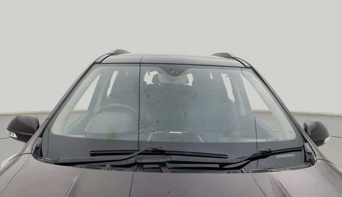 2015 Mahindra XUV500 W8, Diesel, Manual, 46,675 km, Front Windshield