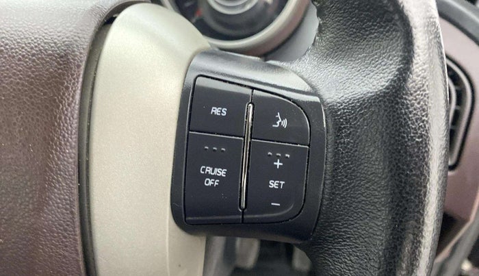 2015 Mahindra XUV500 W8, Diesel, Manual, 46,675 km, Adaptive Cruise Control