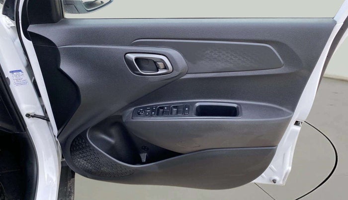 2024 Hyundai EXTER SX (O) CONNECT, Petrol, Manual, 4,470 km, Driver Side Door Panels Control
