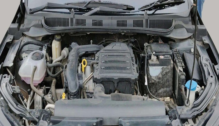 2023 Skoda SLAVIA STYLE 1.0L TSI AT, Petrol, Automatic, 17,795 km, Engine View
