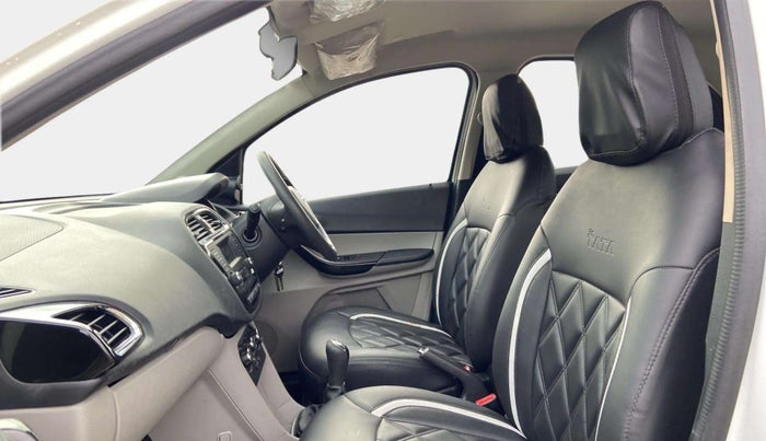 2018 Tata Tiago XZ PETROL, Petrol, Manual, 30,505 km, Right Side Front Door Cabin