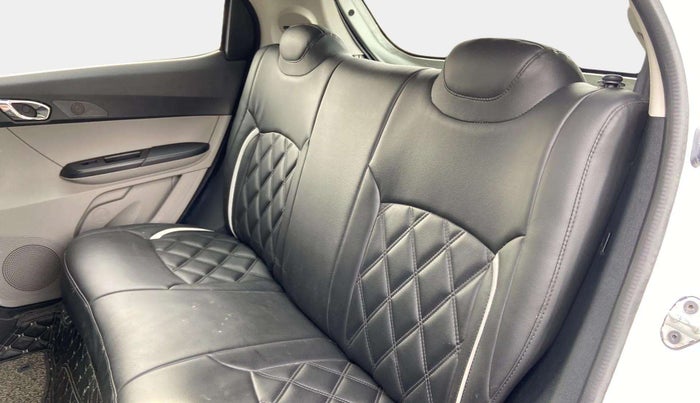 2018 Tata Tiago XZ PETROL, Petrol, Manual, 30,505 km, Right Side Rear Door Cabin