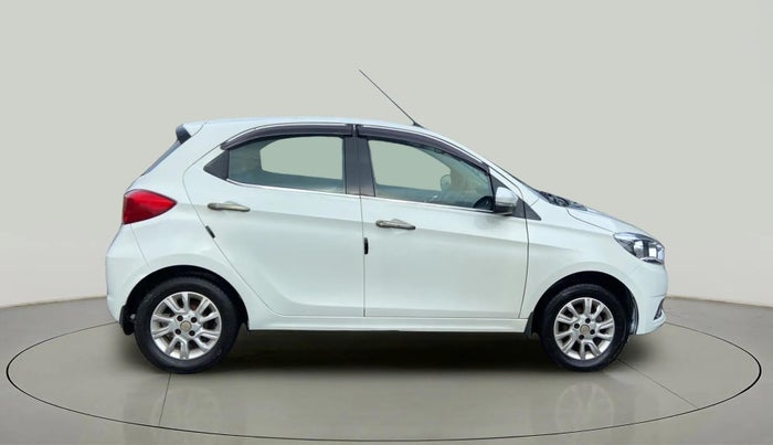 2018 Tata Tiago XZ PETROL, Petrol, Manual, 30,505 km, Right Side View