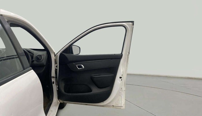 2019 Renault Kwid RXT 1.0 AMT (O), Petrol, Automatic, 79,319 km, RHS Front Door