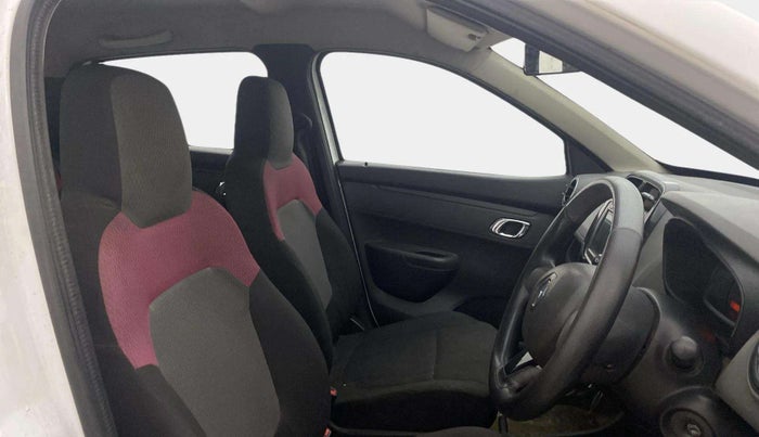 2019 Renault Kwid RXT 1.0 AMT (O), Petrol, Automatic, 79,319 km, Right Side Front Door Cabin