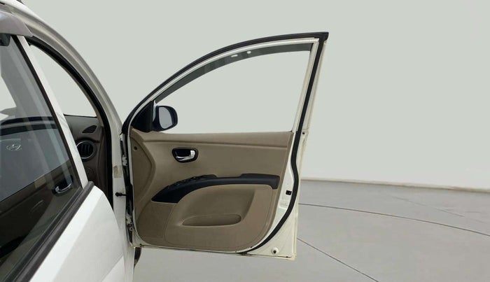 2013 Hyundai i10 MAGNA 1.2, Petrol, Manual, 98,480 km, RHS Front Door