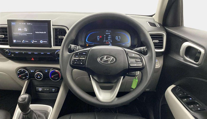 2024 Hyundai VENUE S 1.2, Petrol, Manual, 4,786 km, Steering Wheel Close Up