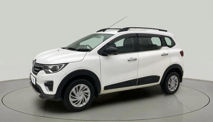 2022 Renault TRIBER RXZ AMT, Petrol, Automatic, 43,225 km, Left Front Diagonal