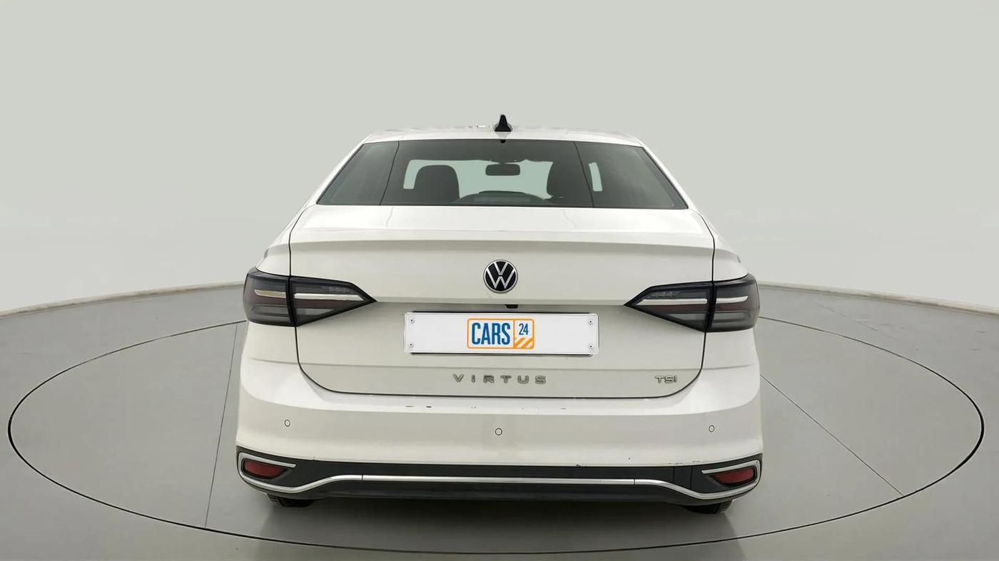 2023 Volkswagen VIRTUS HIGHLINE TSI 1.0 AT, Petrol, Automatic, 9,857 km, Back/Rear