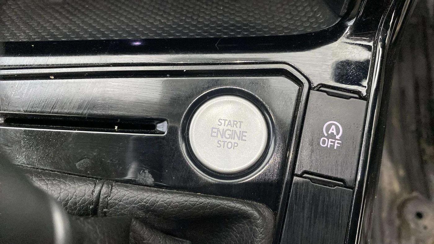 2023 Volkswagen VIRTUS HIGHLINE TSI 1.0 AT, Petrol, Automatic, 9,857 km, Keyless Start/ Stop Button