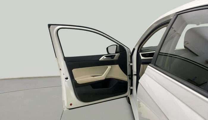 2023 Volkswagen VIRTUS HIGHLINE TSI 1.0 AT, Petrol, Automatic, 9,991 km, LHS Front Door