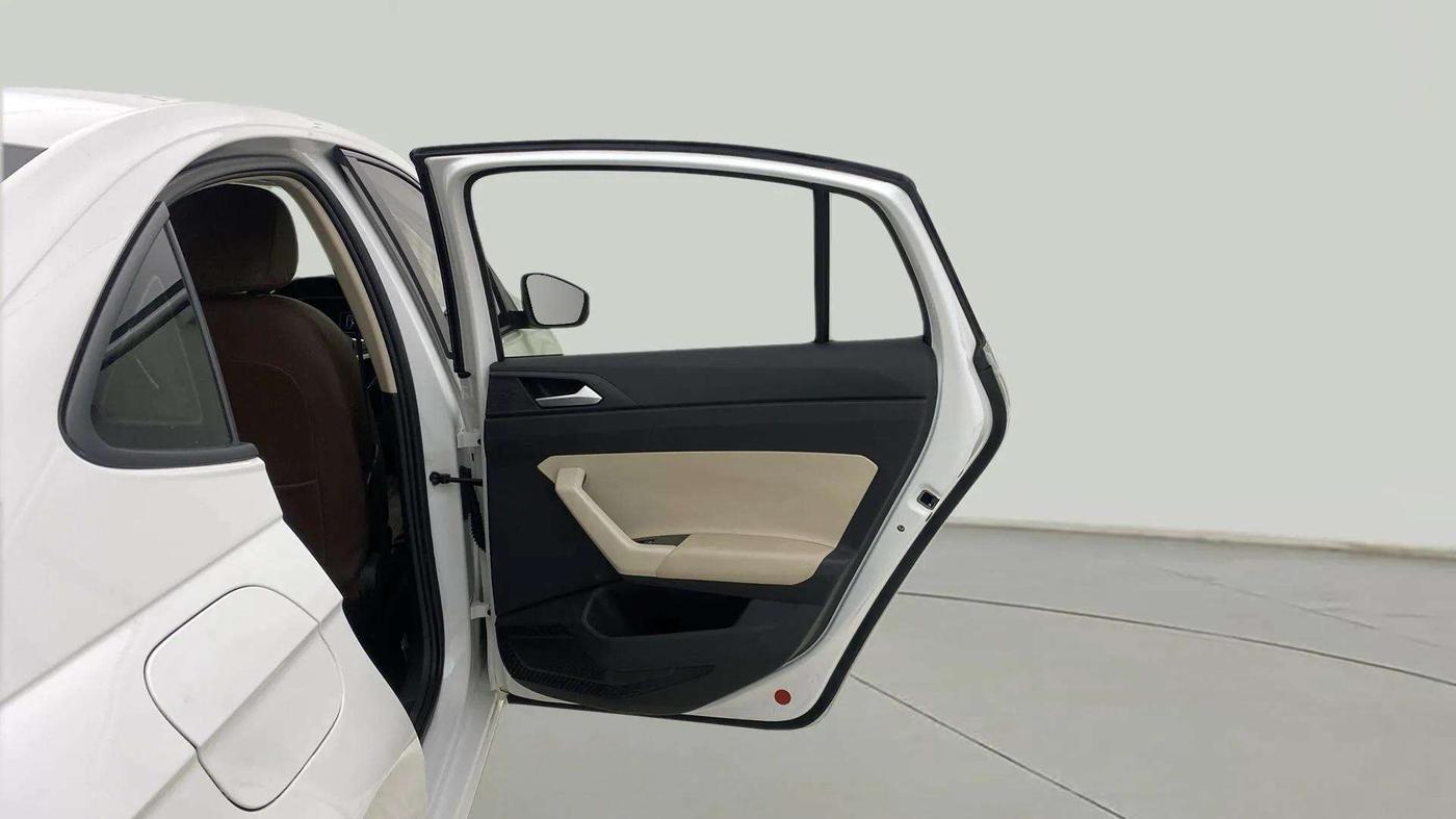 2023 Volkswagen VIRTUS HIGHLINE TSI 1.0 AT, Petrol, Automatic, 9,857 km, RHS Rear Door