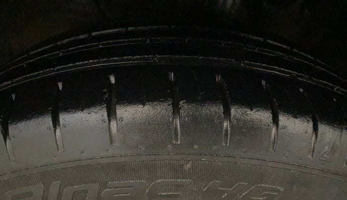 2020 Maruti Baleno ALPHA CVT PETROL 1.2, Petrol, Automatic, 89,108 km, Left Front Tyre Tread