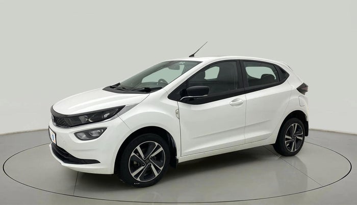 2023 Tata ALTROZ XZ DIESEL, Diesel, Manual, 70,473 km, Left Front Diagonal