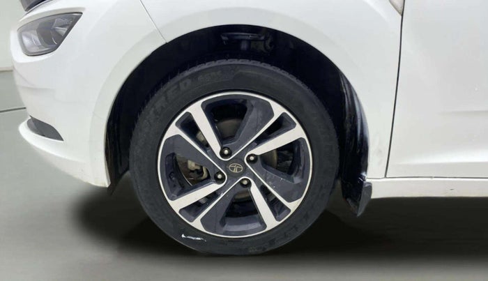 2023 Tata ALTROZ XZ DIESEL, Diesel, Manual, 70,473 km, Left Front Wheel