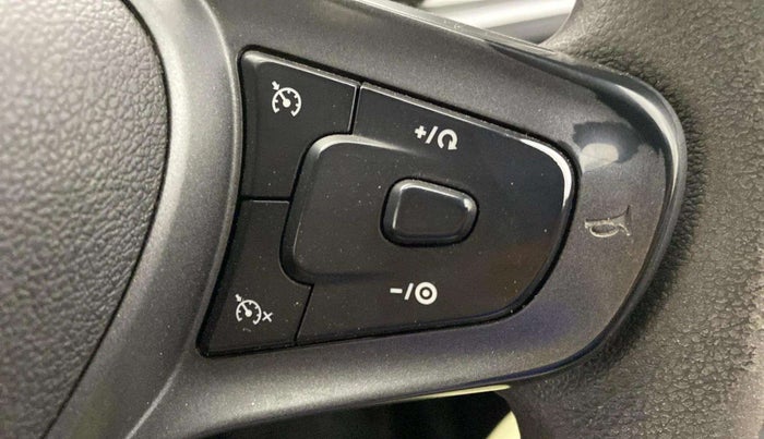 2023 Tata ALTROZ XZ DIESEL, Diesel, Manual, 70,473 km, Adaptive Cruise Control