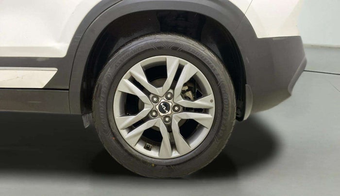2021 KIA SELTOS HTX IVT 1.5 PETROL, Petrol, Automatic, 41,064 km, Left Rear Wheel