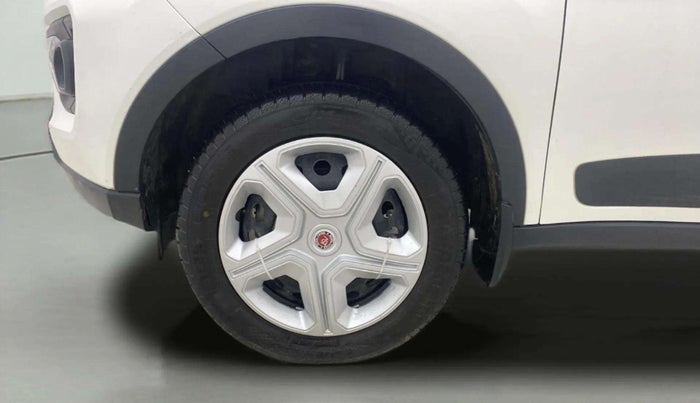 2021 Tata NEXON XM SUNROOF PETROL, Petrol, Manual, 44,565 km, Left Front Wheel