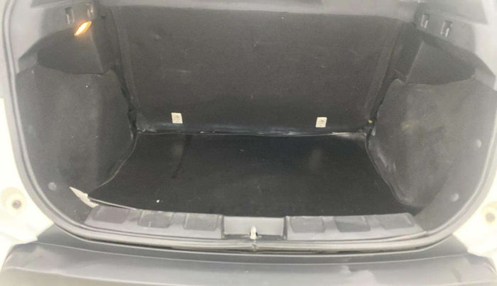 2021 Tata NEXON XM SUNROOF PETROL, Petrol, Manual, 44,565 km, Boot Inside