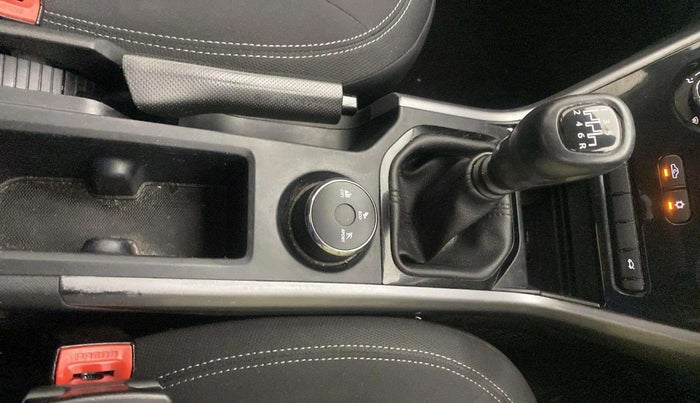 2021 Tata NEXON XM SUNROOF PETROL, Petrol, Manual, 44,565 km, Gear Lever