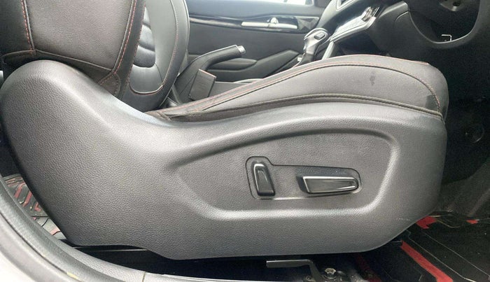2020 KIA SELTOS GTX PLUS DCT 1.4 PETROL, Petrol, Automatic, 34,672 km, Driver Side Adjustment Panel