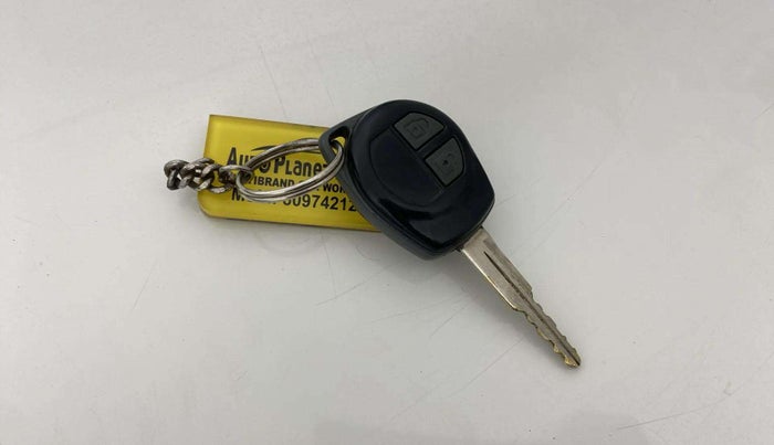 2018 Maruti Alto 800 VXI, Petrol, Manual, 23,279 km, Key Close Up