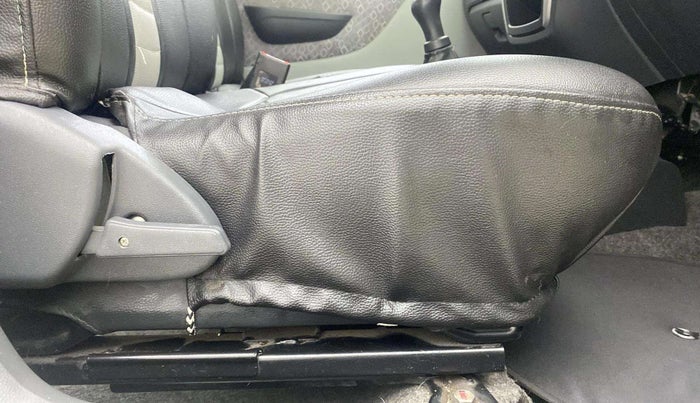 2018 Maruti Alto 800 VXI, Petrol, Manual, 23,279 km, Driver Side Adjustment Panel