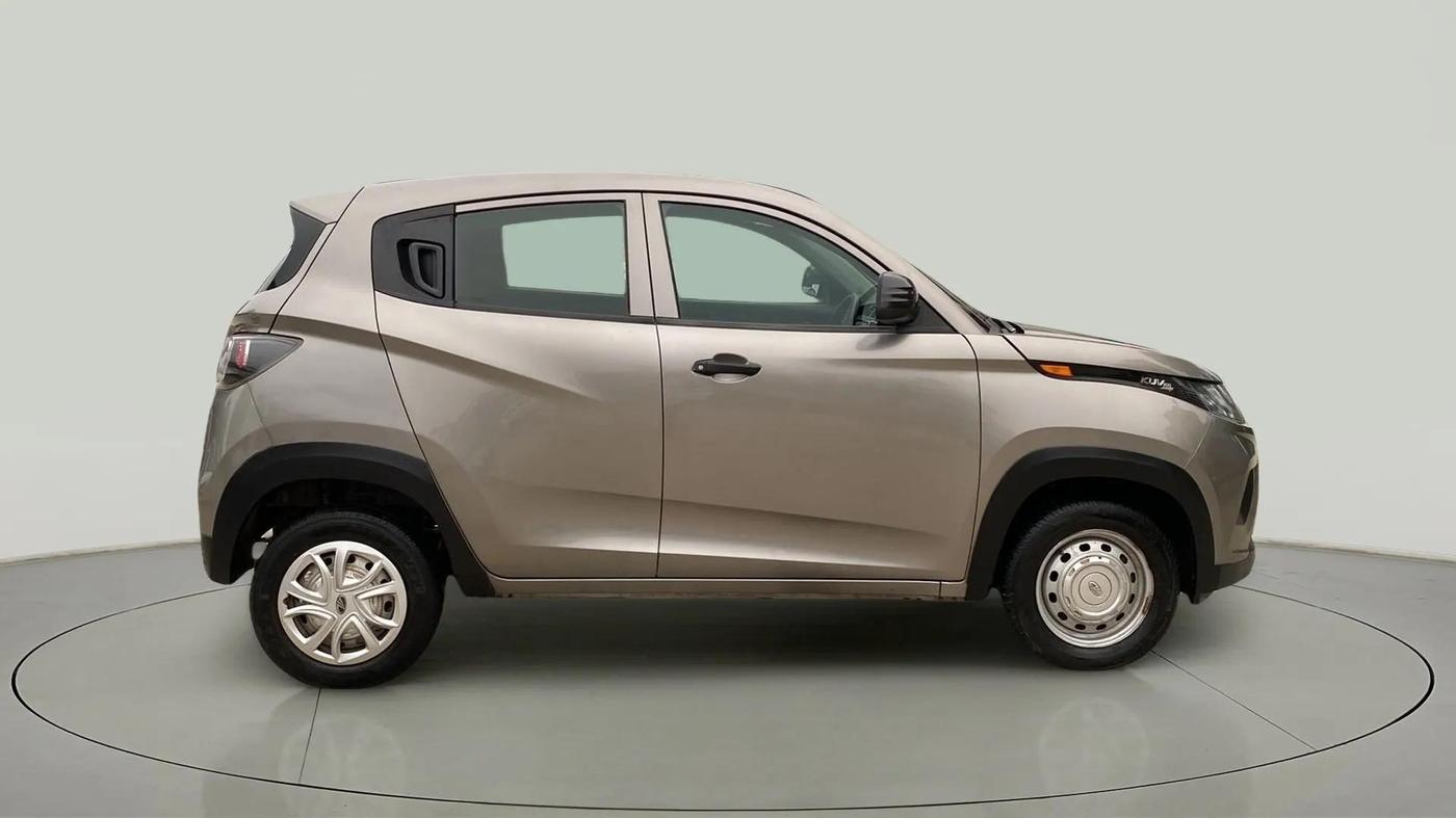2018 Mahindra KUV 100 NXT K2 D 6S, Diesel, Manual, 60,795 km, Right Side View