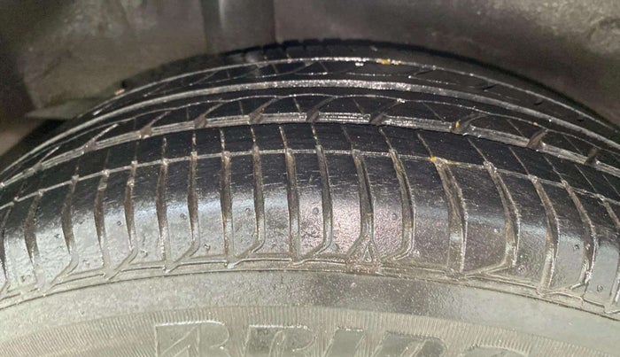 2017 Honda Jazz 1.2L I-VTEC V AT, Petrol, Automatic, 22,066 km, Right Rear Tyre Tread