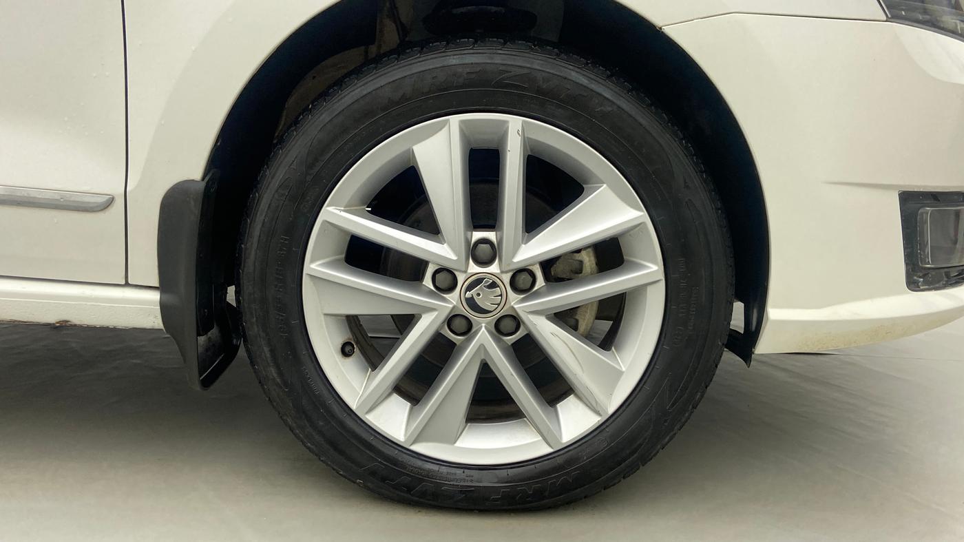 2020 Skoda Rapid STYLE 1.0TSI MT, Petrol, Manual, 9,983 km, Right Front Wheel