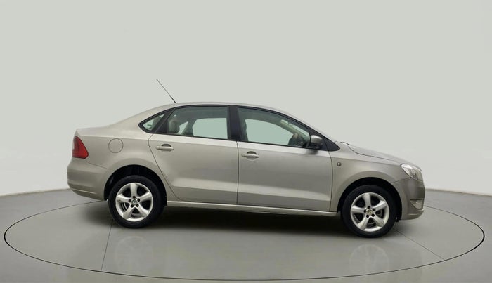 2012 Skoda Rapid ELEGANCE 1.6 MPI AT, Petrol, Automatic, 1,12,352 km, Right Side View