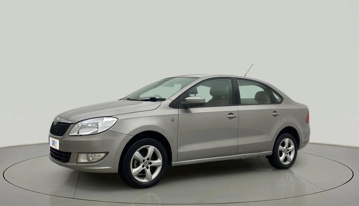 2012 Skoda Rapid ELEGANCE 1.6 MPI AT, Petrol, Automatic, 1,12,352 km, Left Front Diagonal