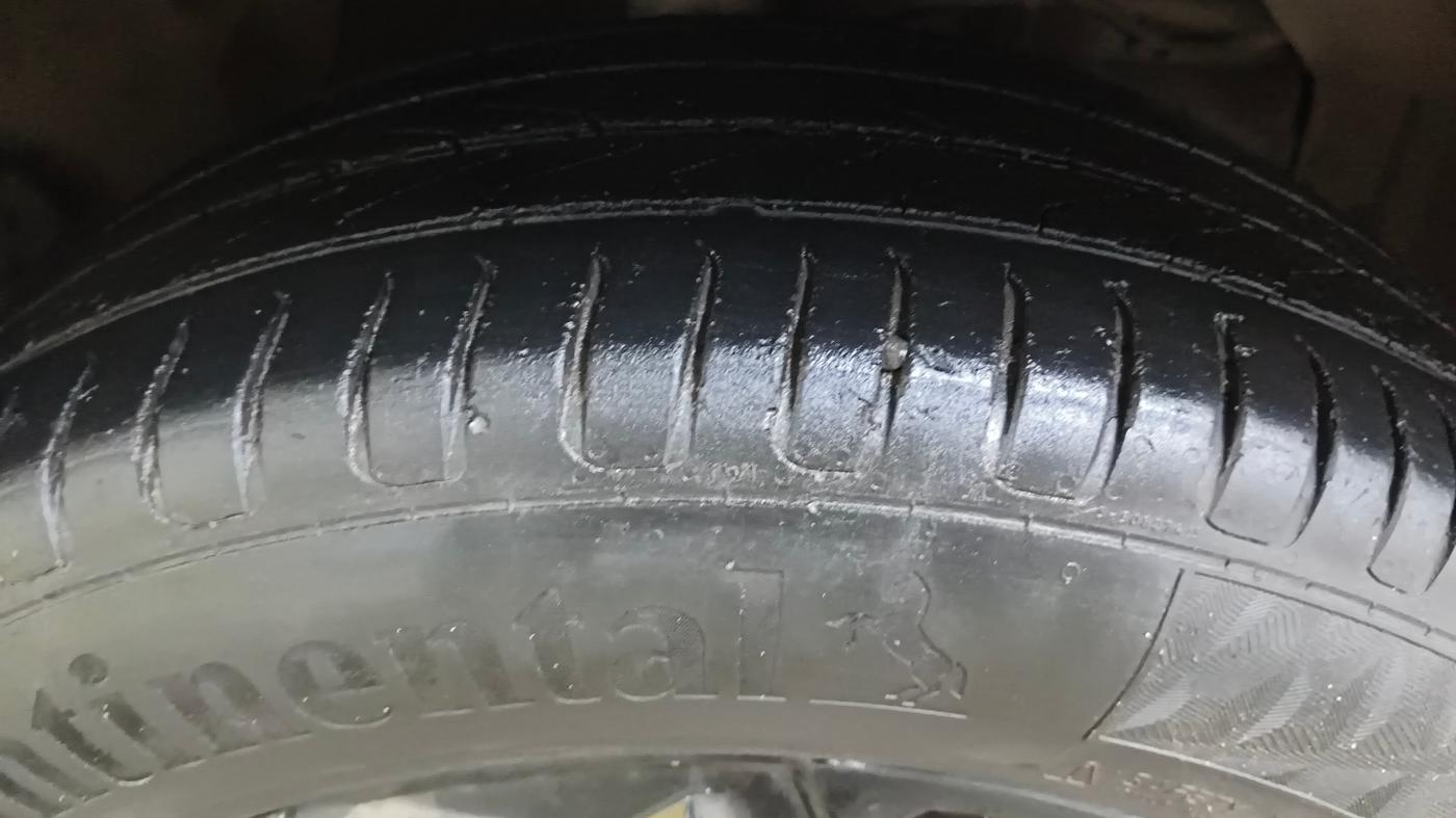 2024 Maruti BREZZA ZXI S-CNG, CNG, Manual, 29,170 km, Right Front Tyre Tread
