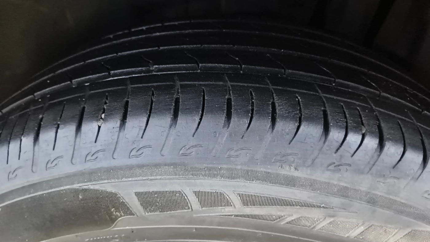 2024 Maruti BREZZA ZXI S-CNG, CNG, Manual, 29,170 km, Left Rear Tyre Tread