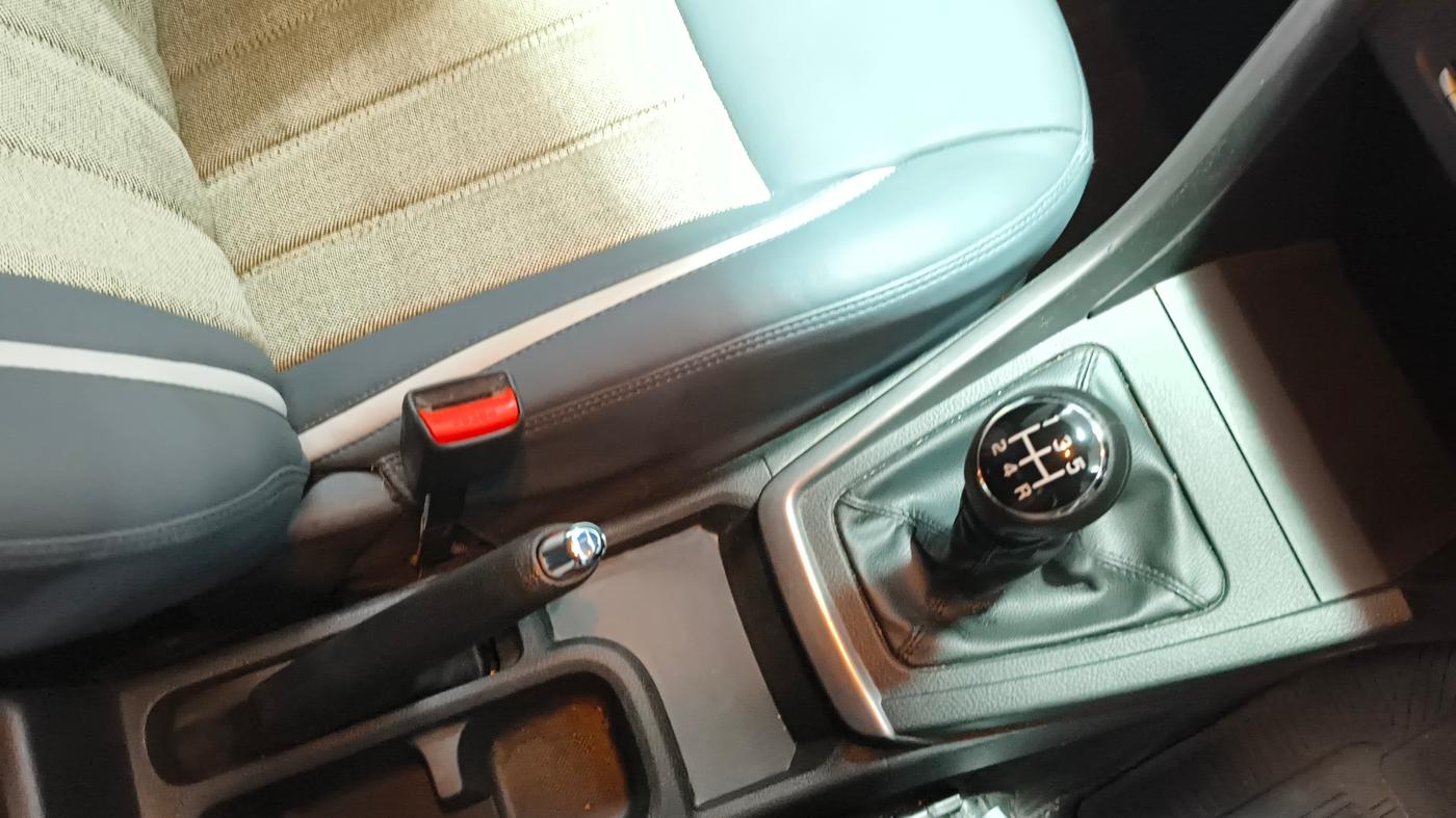 2024 Maruti BREZZA ZXI S-CNG, CNG, Manual, 29,170 km, Gear Lever