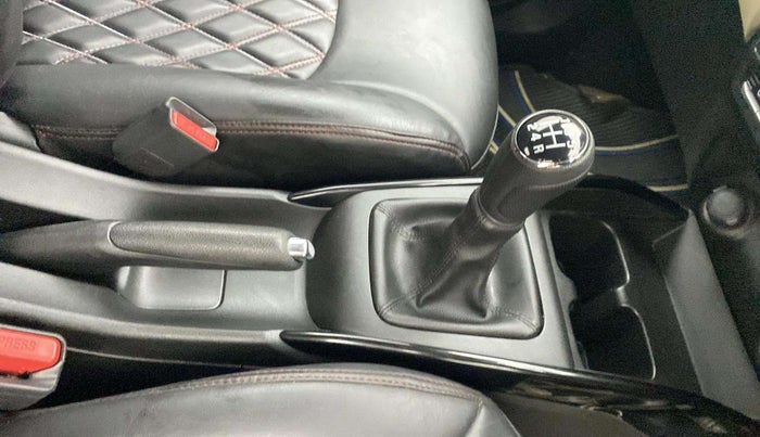 2022 Toyota Glanza S, Petrol, Manual, 10,674 km, Gear Lever