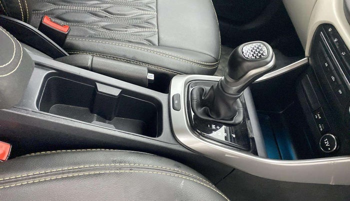 2023 Tata ALTROZ XZA, Petrol, Automatic, 14,559 km, Gear Lever