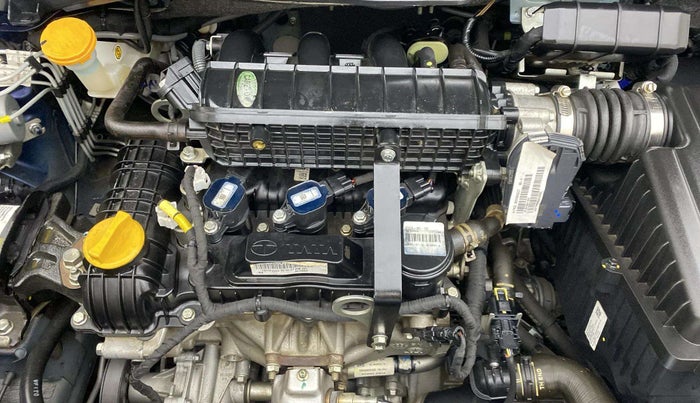 2023 Tata ALTROZ XZA, Petrol, Automatic, 14,559 km, Engine View