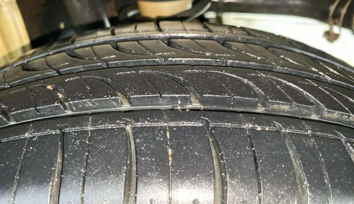 2018 Maruti Alto K10 VXI (O), Petrol, Manual, 49,480 km, Left Rear Tyre Tread